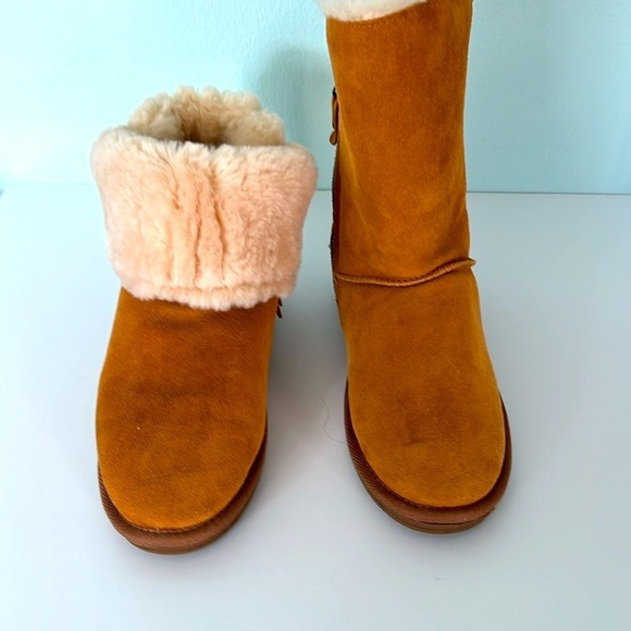 Clarks NWOT Brown Calf Heights Lambs Wool Lining Cozy and Comfortable Boots SZ 9 - Picture 5 of 8